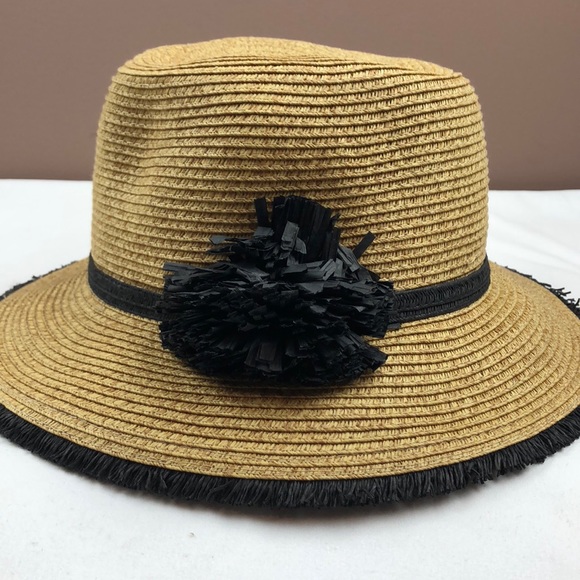 Straw hat with black Pom Pom and black trim - Picture 2 of 2